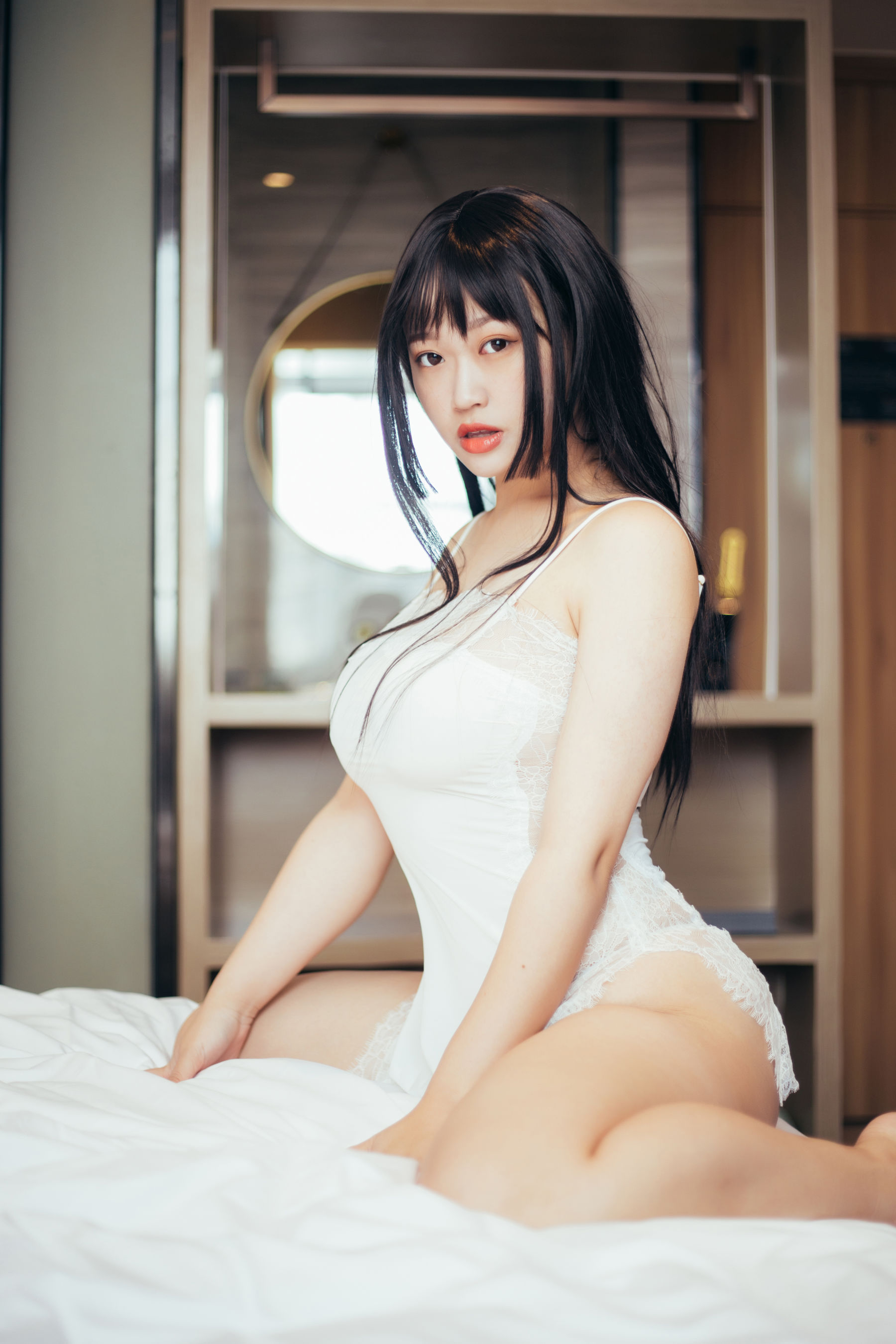 1634245469-0b9d75ec7fbd31a.jpg